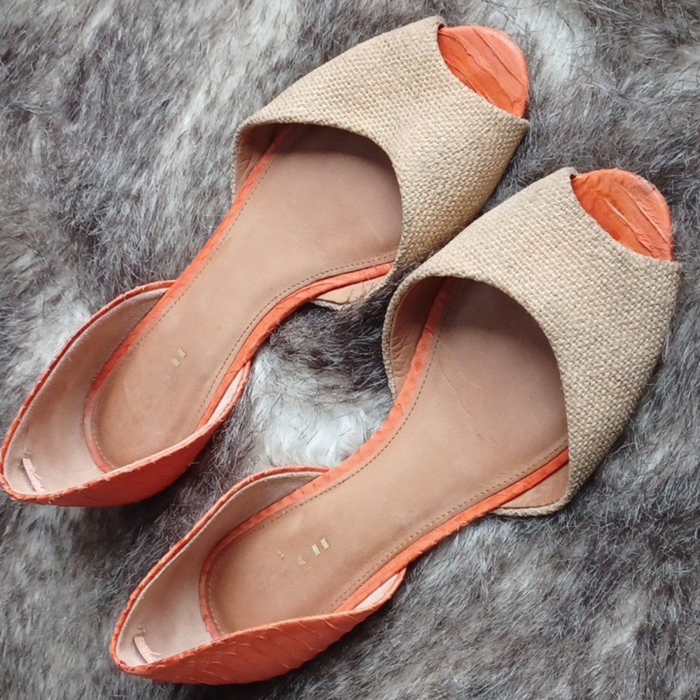 Coach flats
